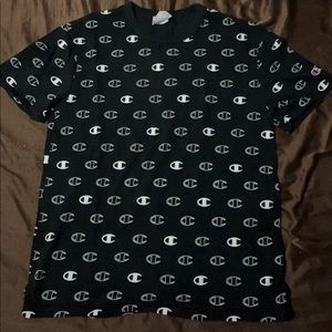 CHAMPION T-SHIRT